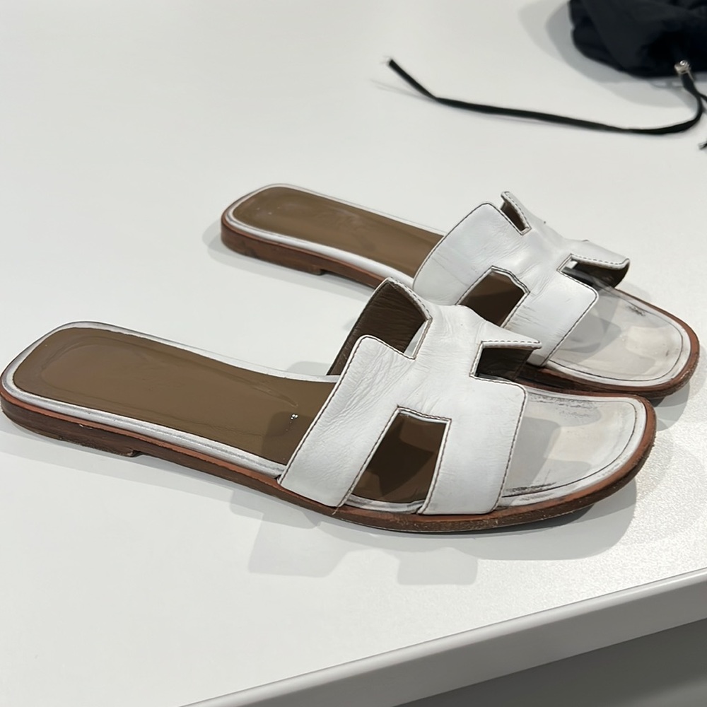 Hermes Oran white size 38.5